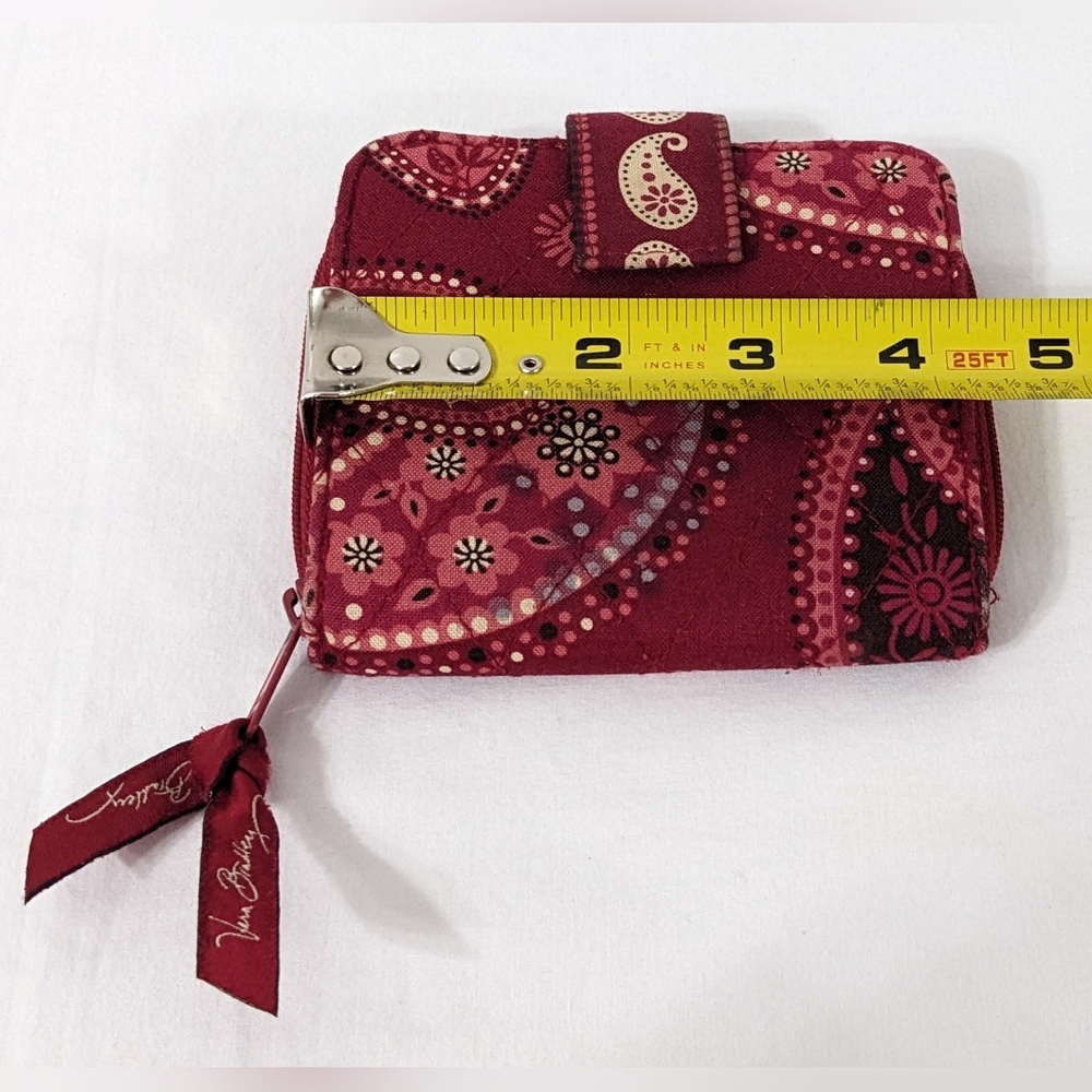 Vera Bradley Retired Mesa Red Burgundy Bifold Wallet Change ID Bandana Paisley - Picture 11 of 13